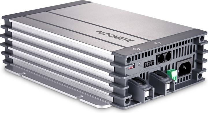 Dometic PerfectCharge MCA 1215 (12V, 15 A)