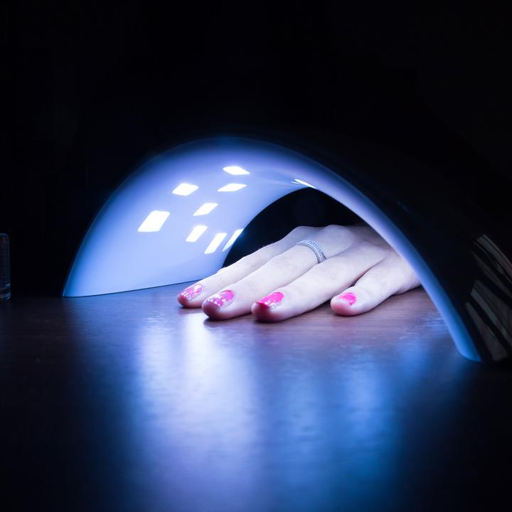 Produktbild InnovaGoods Professionelle LED UV Lampe