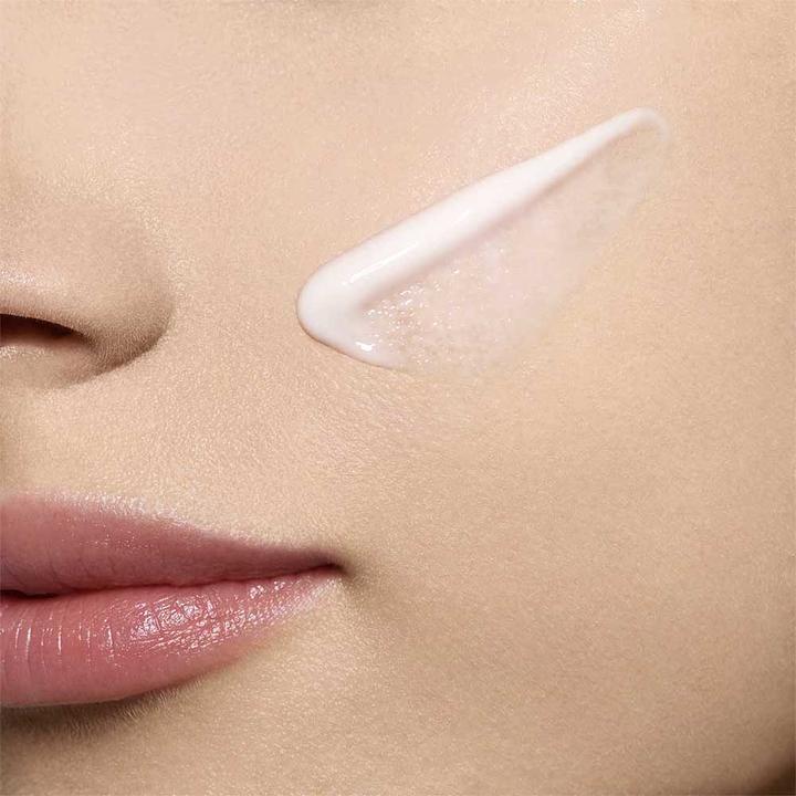 Produktbild Clarins Nutri-LumiÃ¨re Jour Emulsion (50 ml, Tagescreme)