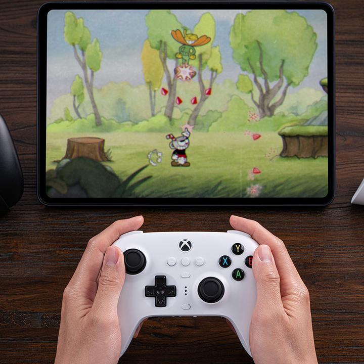 Actual product image 8bitdo Ultimate 3-mod (Xbox Series X)