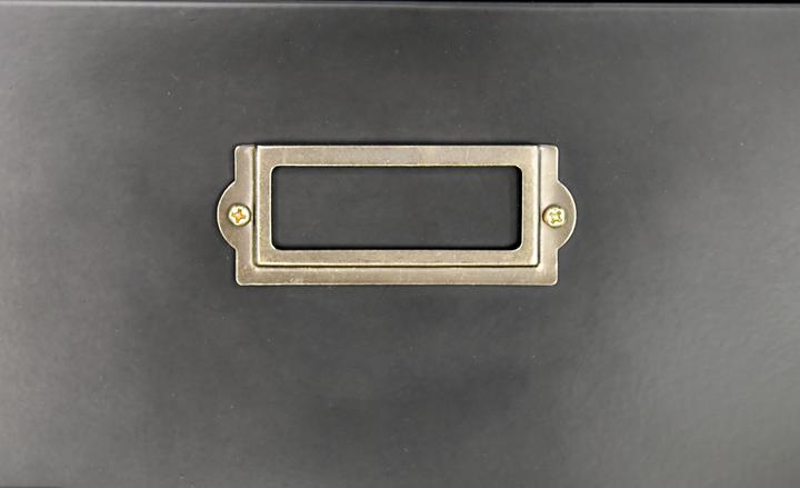 Image du produit Vieille armoire en métal avec 4 portes verrouillables (75 cm, 82.50 cm)
