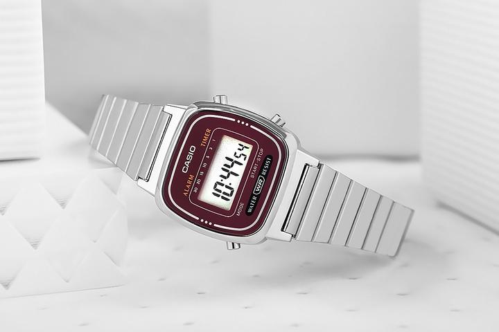 Image du produit Casio Retro Vintage - LA670WA-4D (Montre numérique, 25 mm)