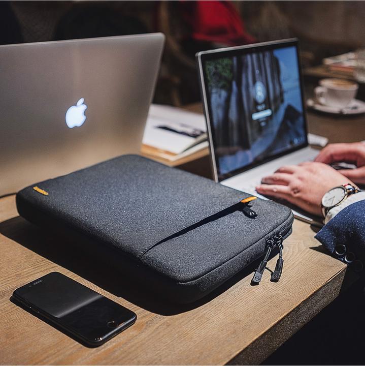 Actual product image tomtoc Versatile A13 (16", Apple, Universal)