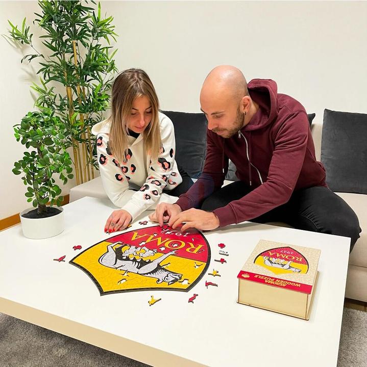 Immagine prodotto Iconic Logo AS Roma - puzzle in legno taglia S (150 pezzi) (150 pezzi)