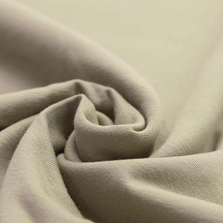 Beige foncé