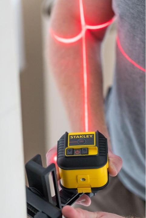 Actual product image Black & Decker Compact cross and line laser