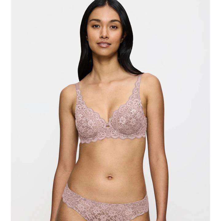 Actual product image Triumph Amourette W underwired bra (85 E, Single pack)