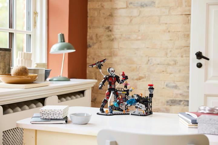 Image du produit LEGO Captain America: Civil War Actionduell (76314, LEGO Marvel)