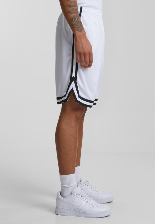 Actual product image Urban Classics Stripes Mesh Shorts (3XL)