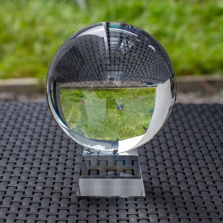 Produktbild Intirilife Glaskugel mit Ständer 130 mm