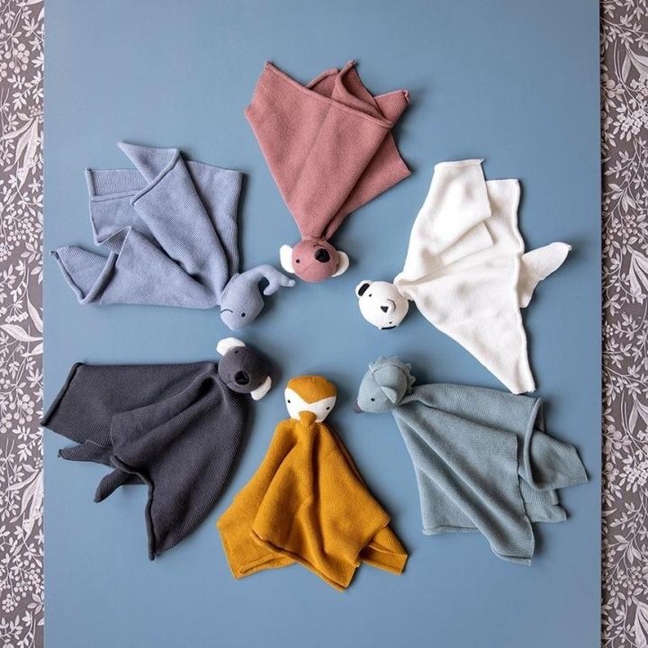 Actual product image Fresk Penguin cuddle cloth