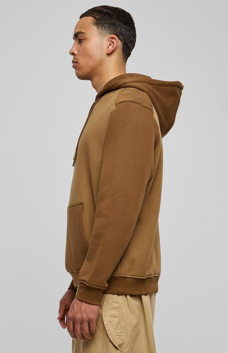 Actual product image Urban Classics 2-Tone Fake Raglan Hoody (XL)