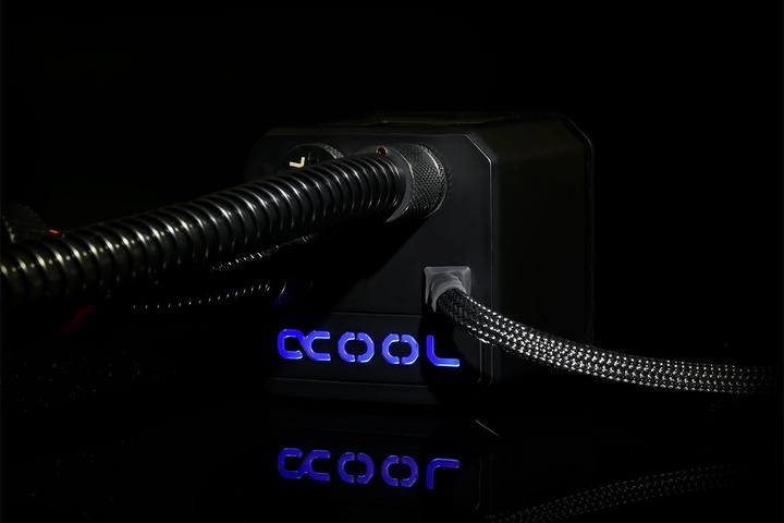 Actual product image Alphacool Ice Bear 240