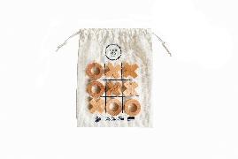 Wooden Story Tic Tac Toe (English)