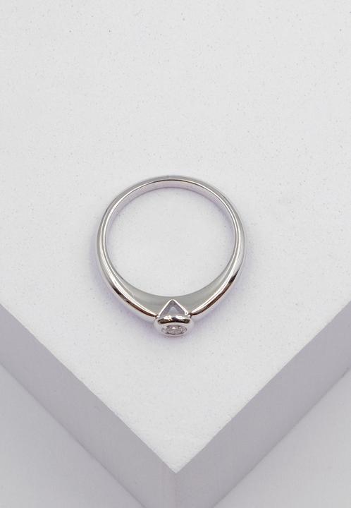 Actual product image Muau Solitaire (50, 750/18 K Gold)