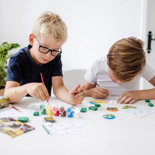Actual product image Totum Dino Forever - 2in1 Plaster and Colour Creativity Set
