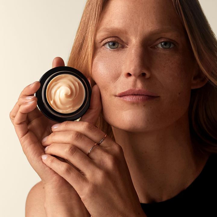 Produktbild Shiseido Future Solution LX (Körpercreme, 50 ml)