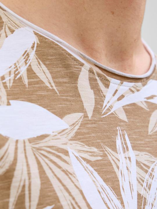 Actual product image Jack & Jones Jjebryan Aop Tee S/S O-Neck Sn (L)