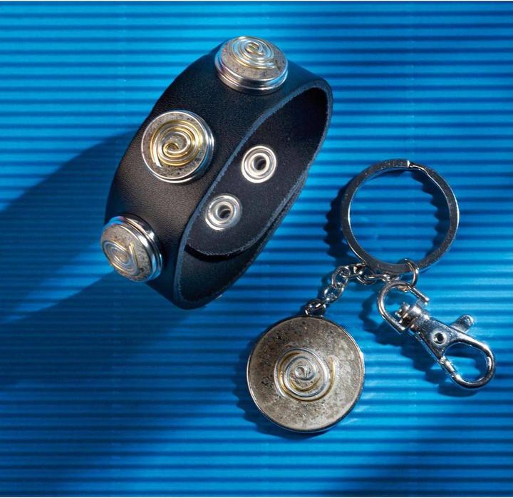 Actual product image Glorex Keychain double sided round silver Ø32mm