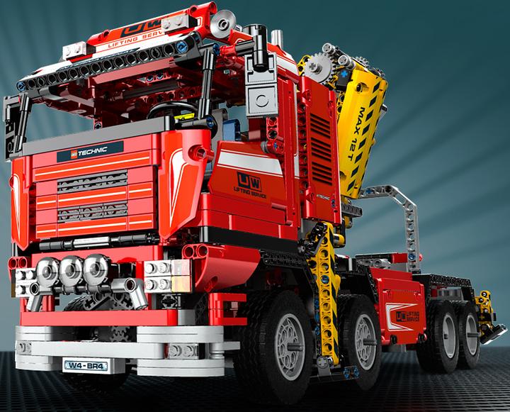 Actual product image LEGO Crane Truck (8258, LEGO Technic)