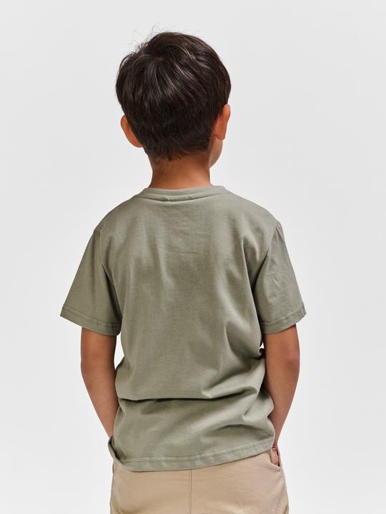 Actual product image hummel hmlTRES T-SHIRT S/S (122)