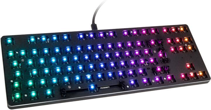 Actual product image Glorious PC Gaming Race GMMK TKL ISO Barebone (DE, Cable)