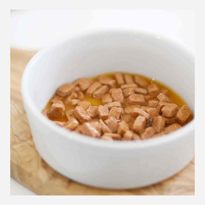 Produktbild Ultra Premium Direct Tender Chunks in Gravy (Adult, 12 Stk., 1020 g)