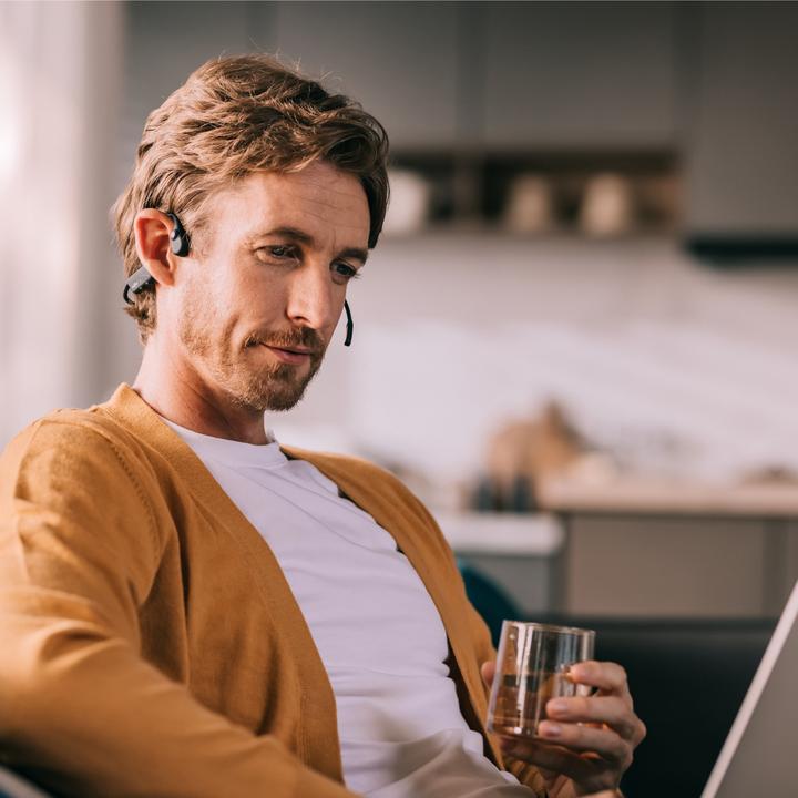 Immagine prodotto Shokz OpenComm (ANC, 16 h, Senza fili)