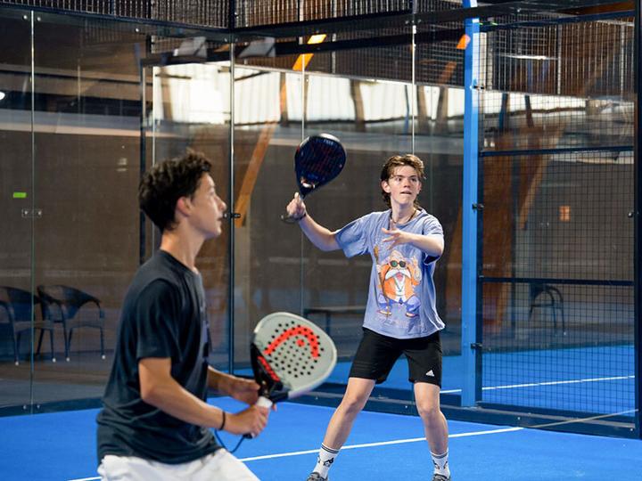 Image du produit Smartbox Plaisir sportif lors d'1h de padel pour 4 personnes près de Zurich (4 pers.)