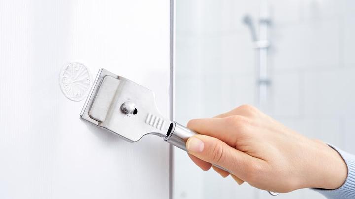 Produktbild tesa SPAA Wand-Brausehalter inkl. Klebelösung ohne Bohren