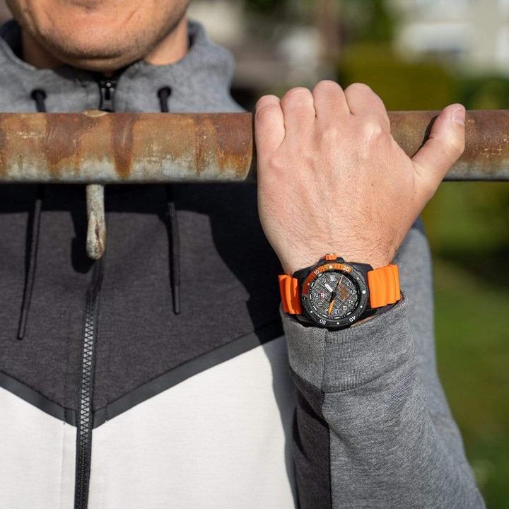 Immagine prodotto Luminox Bear Grylls (Orologio sub, 42 mm)