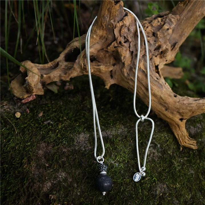Actual product image Andreani Necklace (Black)