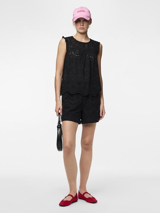 Actual product image Pieces PCVILDE Broderie Anglaise Shorts (M)