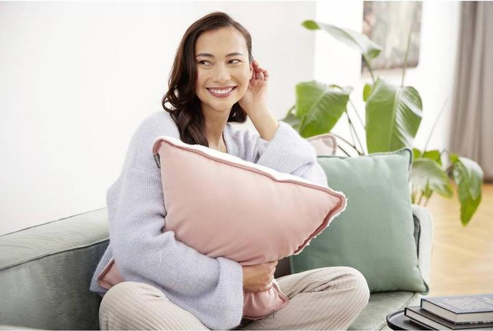 Actual product image Medisana HC 100 Interior Cushion Line rose (40 x 40 x 18 cm)