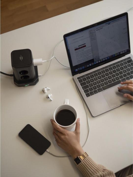 Actual product image Brennenstuhl Socket tower (8 x, CEE 7/3, USB-A, 2 m)