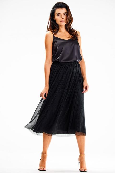 Actual product image Awama Skirt model (L)