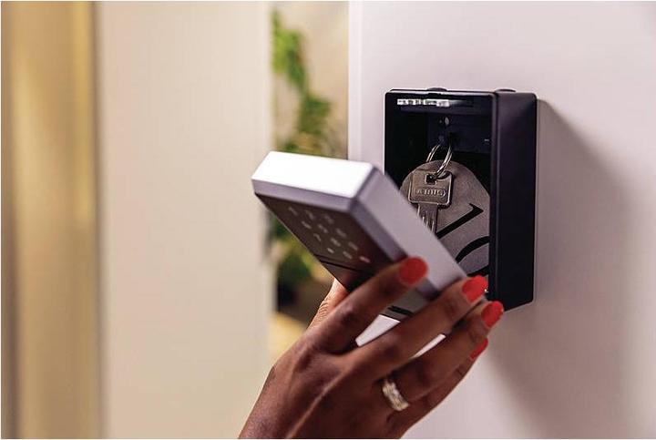 Actual product image Abus KeyGarage 787 Smart Bluetooth for wall mounting