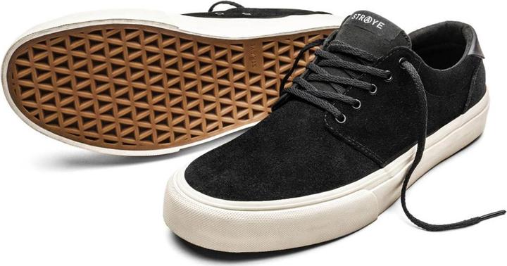 Actual product image Straye Fairfax Suede (38)