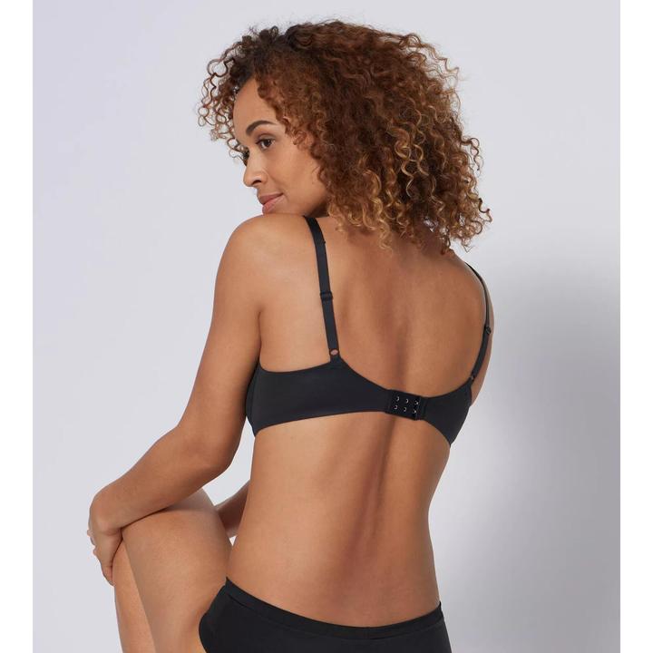 Image du produit Triumph Soutien-gorge à armatures Body Make-up Soft Touch (105 B, Une unité par pack)