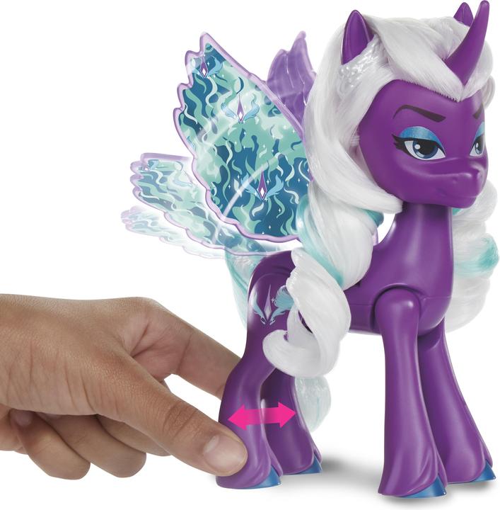 Produktbild My Little Pony Zipp Storm Überraschungsflügel Modepuppe mit Flügeln und Zubehör