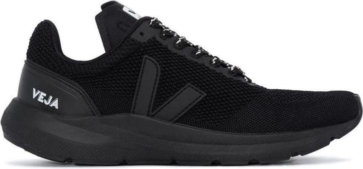Actual product image Veja Marlin (38.5)