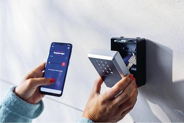 Actual product image Abus KeyGarage 787 Smart Bluetooth for wall mounting