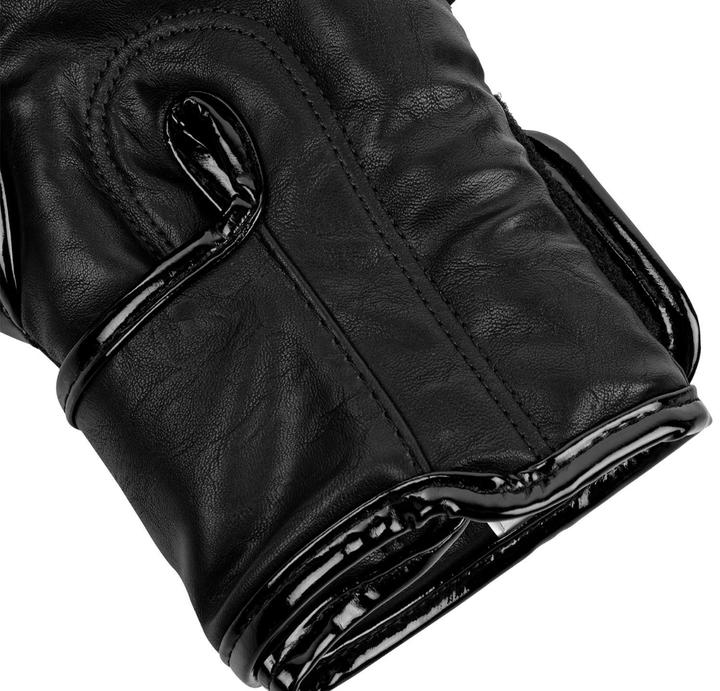 Actual product image Venum Impact Boxing Gloves (10 OZ, One size)