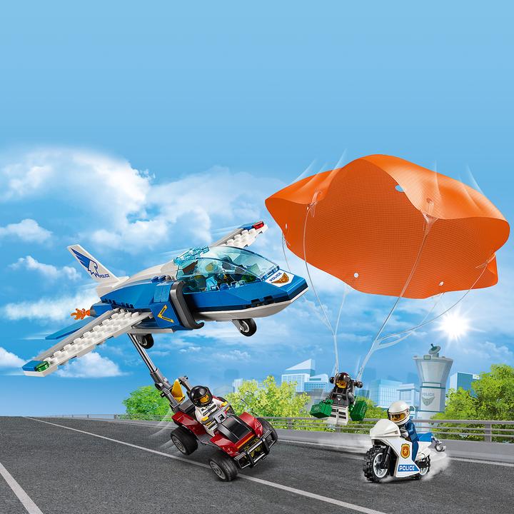 Actual product image LEGO Police escape with parachute (60208, LEGO City)