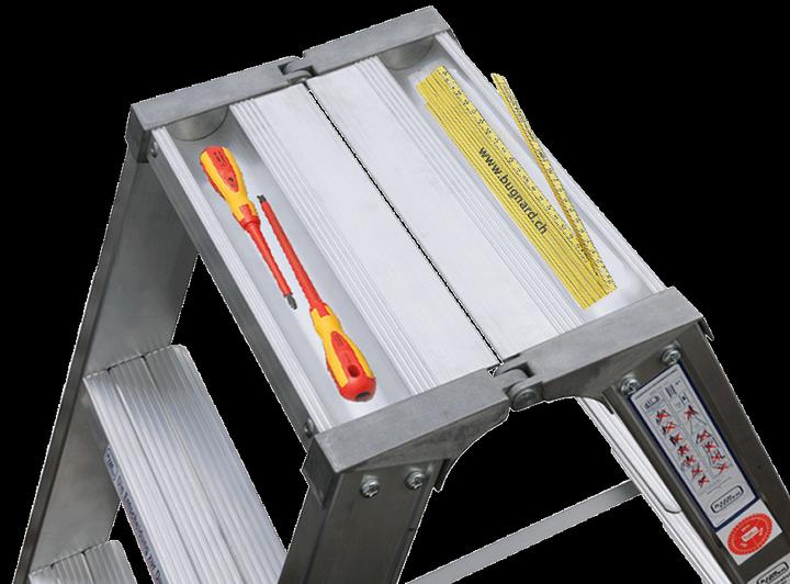 Produktbild Iller Bockleiter mit Stufen aus Leichtmetall (Stehleiter, 114 cm)