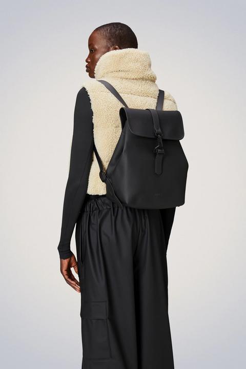 Actual product image Rains 13040 Bucket Backpack (12 l)