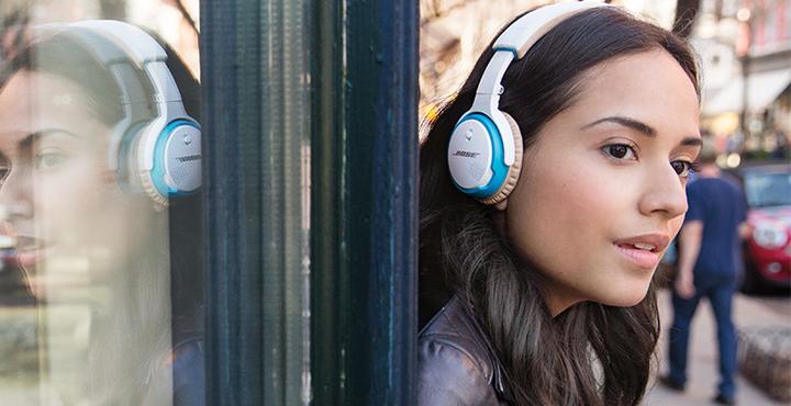 Produktbild Bose SoundLink OnEar Bluetooth Headphones (15 h, Kabelgebunden)