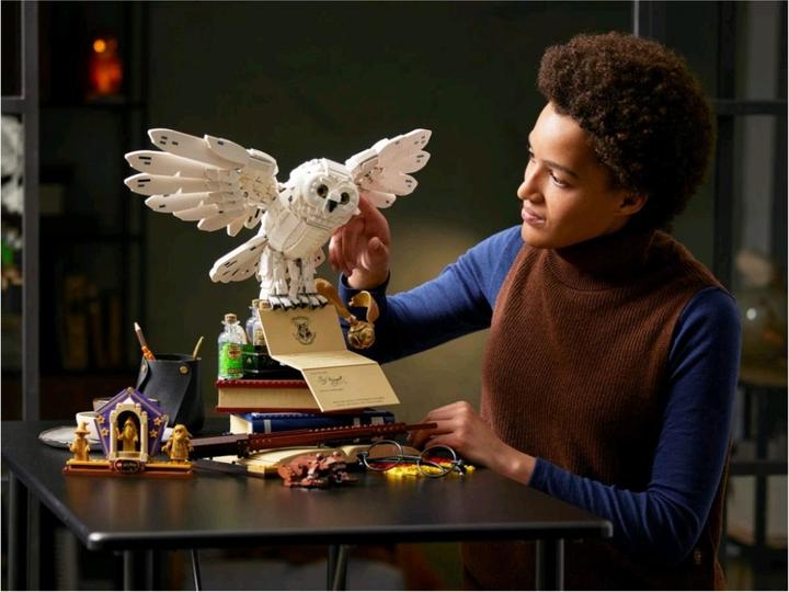 Produktbild LEGO Hogwarts Ikonen - Sammler-Edition (76391, LEGO Harry Potter, LEGO Seltene Sets)
