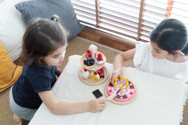 Produktbild Plantoys Bakery Stand Set