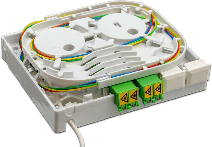 Actual product image Wirewin Lightwin FTTH OTO Box, 4-fibre, 4x LC/APC couplers, breakout cable 30 - 100 m, G.657A2 (Splice box)